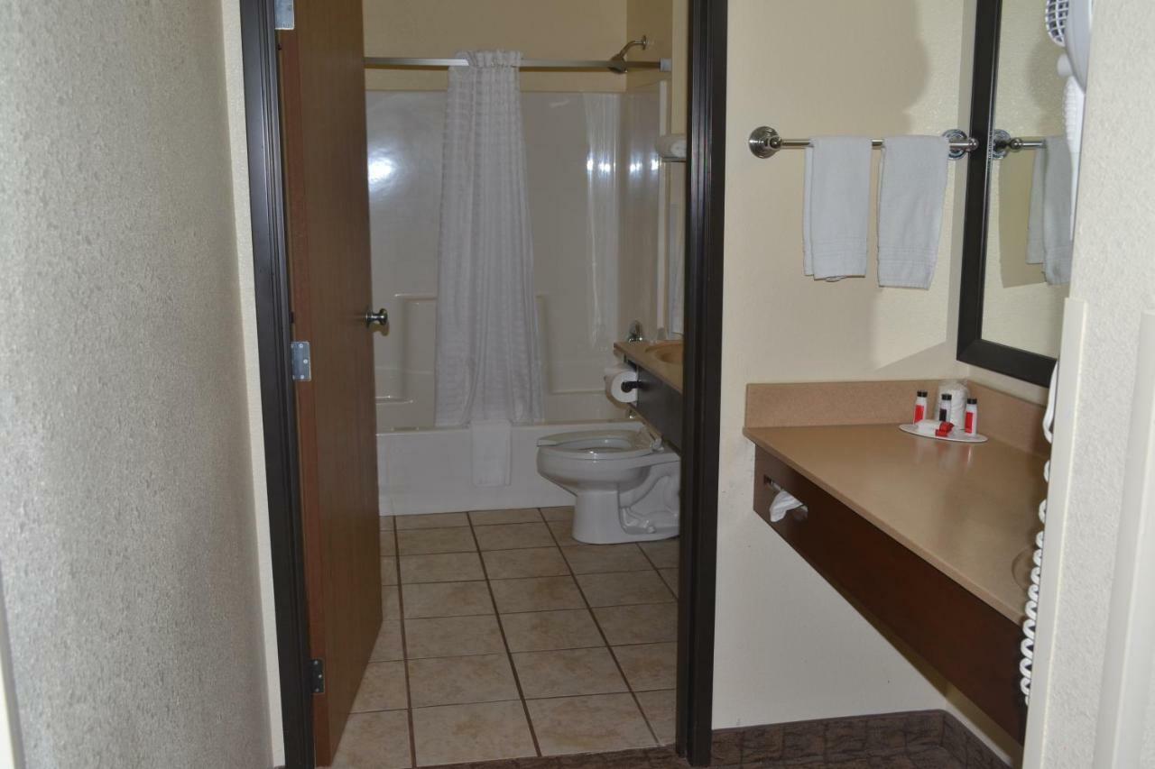 Super 8 By Wyndham Lebanon Hotel Luaran gambar